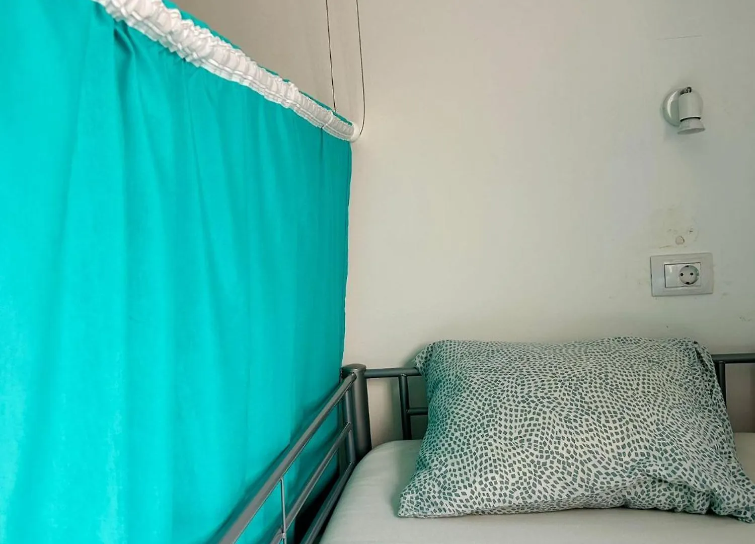 Medano Nest Hostel El Medano  Spain